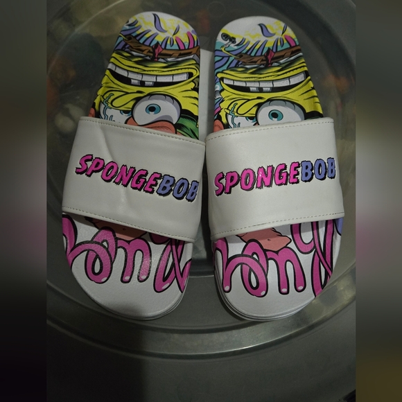 Sponge Bob slides by H&M size 10 - Picture 2 of 5